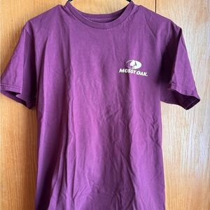 Mossy Oak Maroon Tee Labrador Shirt